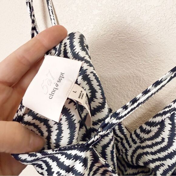 Cinq A Sept Zebra Black White Silk Drape Cowel Tank Top Spaghetti Strap Large - Picture 5 of 6